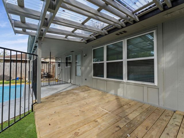 1343 Wrotham Lane, Channelview, TX 77530