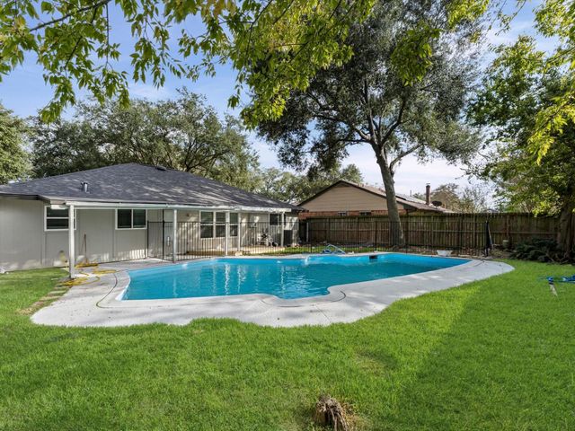 1343 Wrotham Lane, Channelview, TX 77530