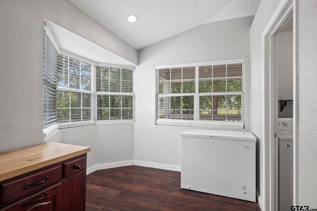 5536 County Road 1905, Talco, TX 75487