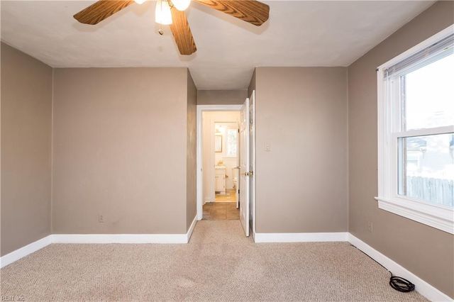 604 Caleb DR, Chesapeake, VA 23322