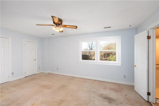 604 Caleb DR, Chesapeake, VA 23322