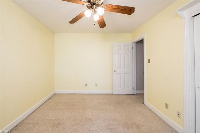 604 Caleb DR, Chesapeake, VA 23322