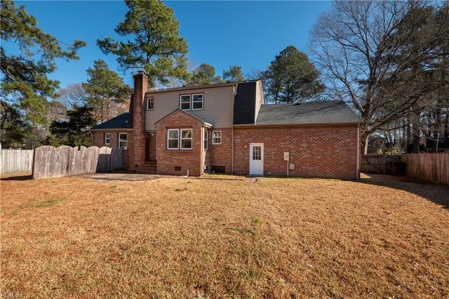 604 Caleb DR, Chesapeake, VA 23322