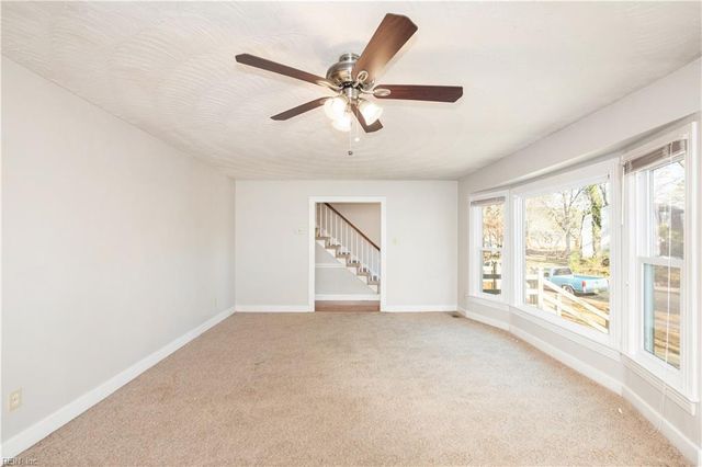 604 Caleb DR, Chesapeake, VA 23322