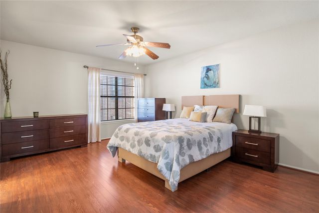 18914 RAVENGLEN Court, Dallas, TX 75287