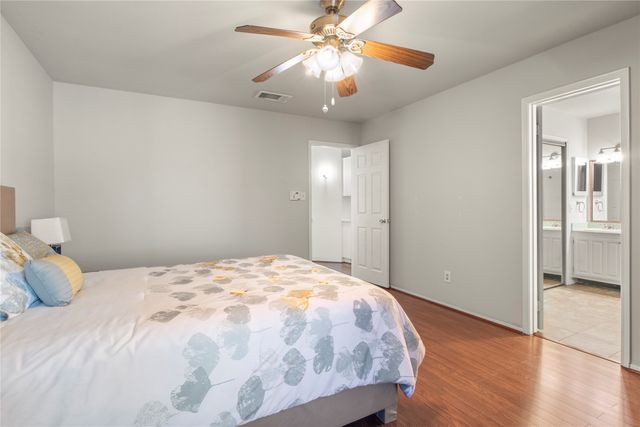 18914 RAVENGLEN Court, Dallas, TX 75287