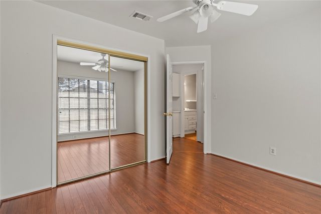 18914 RAVENGLEN Court, Dallas, TX 75287