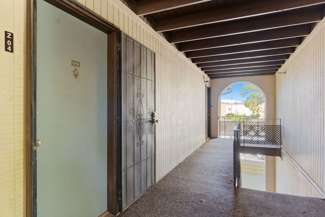 1601 Pennsylvania Street NE Z4, Albuquerque, NM 87110
