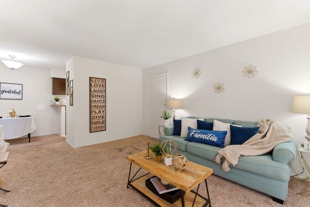1601 Pennsylvania Street NE Z4, Albuquerque, NM 87110