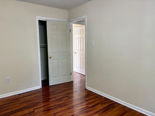 2304 Broadview, Conway, AR 72034