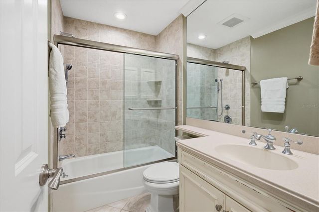 5393 GULF OF MEXICO DRIVE 211, Longboat Key, FL 34228