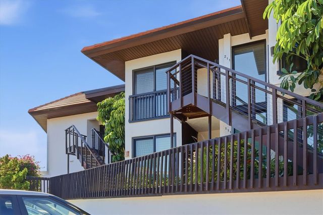 5393 GULF OF MEXICO DRIVE 211, Longboat Key, FL 34228