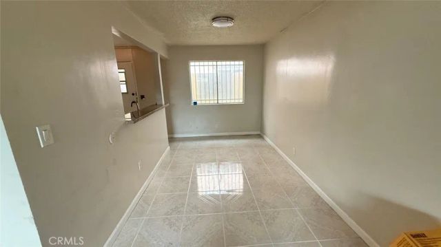 823 E 75th, Los Angeles, CA 90001