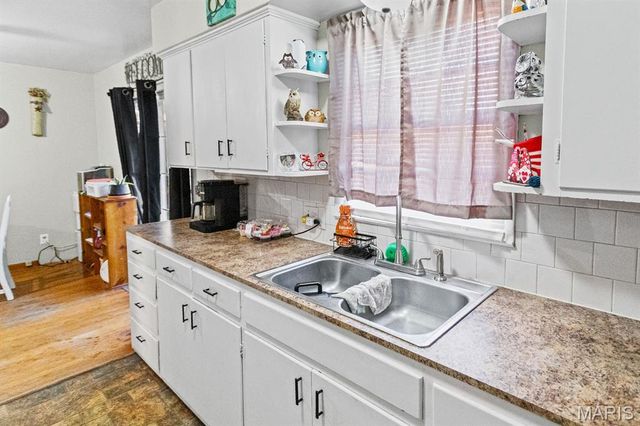 608 Harman Street, Pleasant Hill, IL 62366