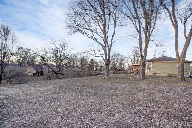 608 Harman Street, Pleasant Hill, IL 62366