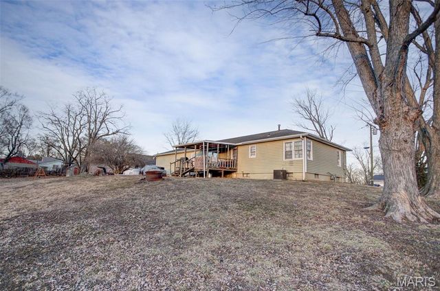 608 Harman Street, Pleasant Hill, IL 62366