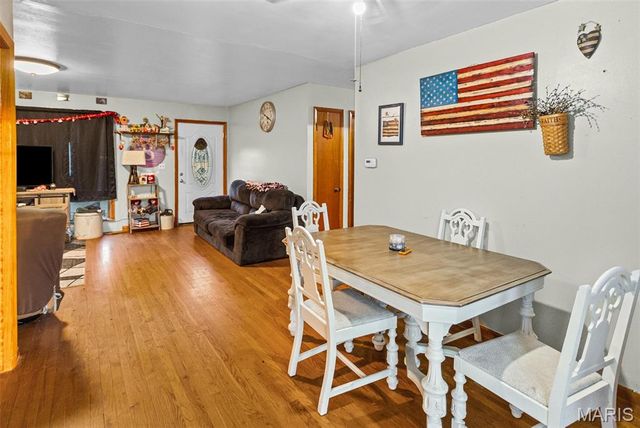 608 Harman Street, Pleasant Hill, IL 62366