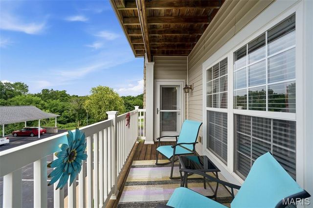 6 Monarch Trace Court 204, Chesterfield, MO 63017