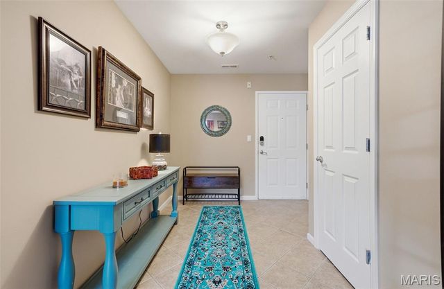 6 Monarch Trace Court 204, Chesterfield, MO 63017