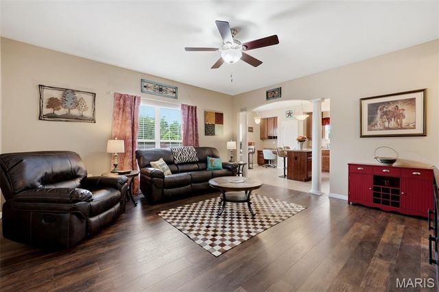 6 Monarch Trace Court 204, Chesterfield, MO 63017