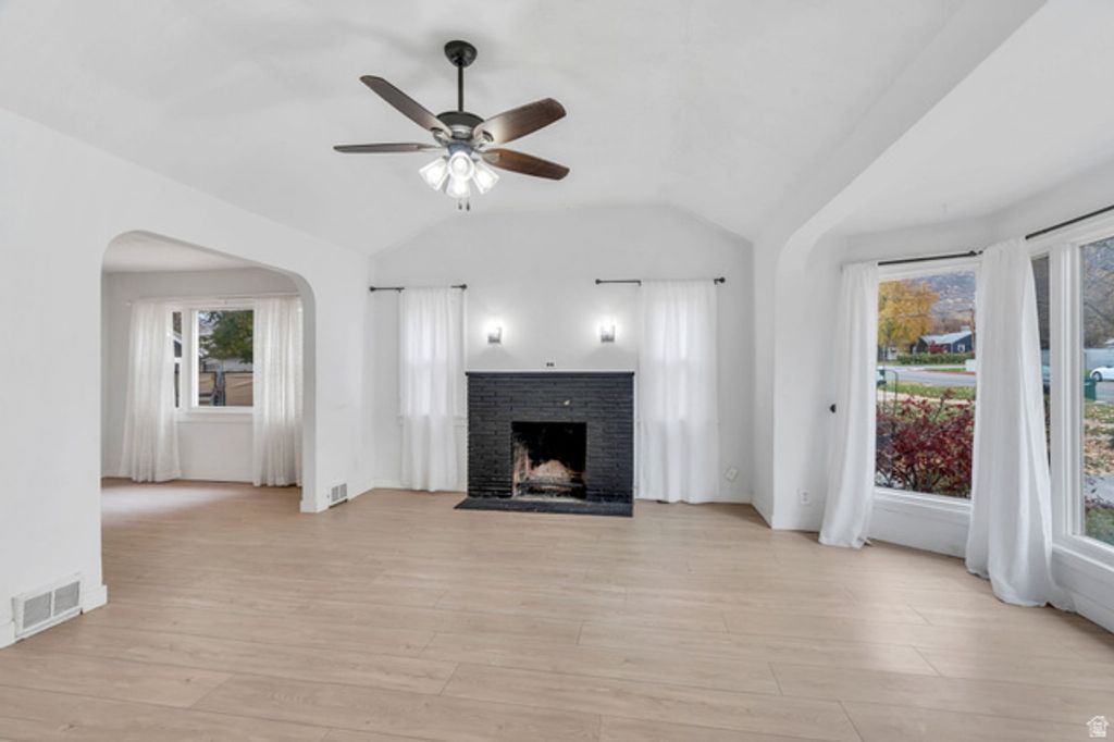 Image 6 of property listing at 1260 28TH ST, Ogden, UT 84403