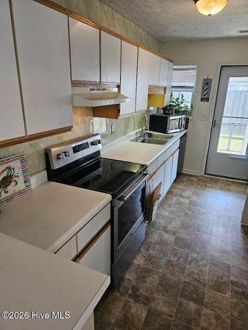 4611 White Ibis Court, Wilmington, NC 28412