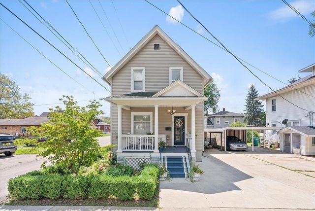 215 W Williams Street, Owosso, MI 48867