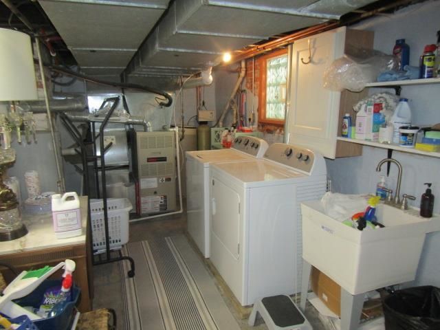 215 W Williams Street, Owosso, MI 48867