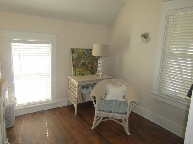 215 W Williams Street, Owosso, MI 48867