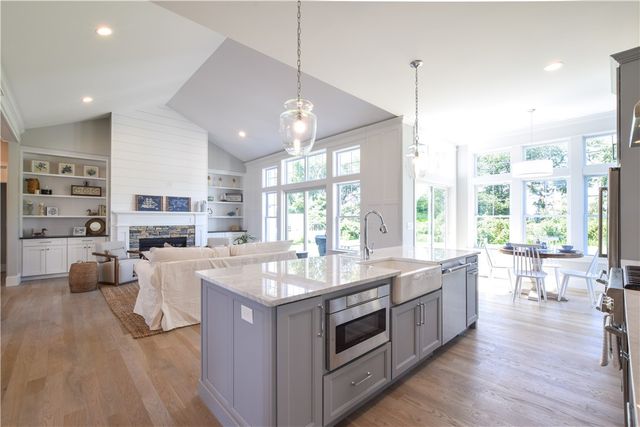 01 Whitehead Road, Coventry, RI 02816