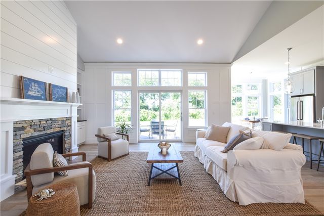 01 Whitehead Road, Coventry, RI 02816