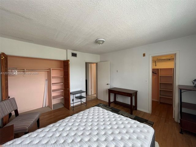 581 Blue Heron Drive 307-B, Hallandale Beach, FL 33009