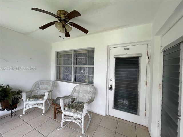 581 Blue Heron Drive 307-B, Hallandale Beach, FL 33009
