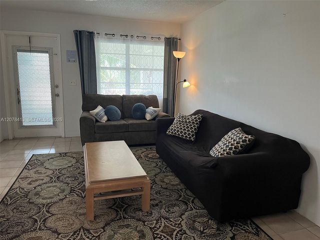 581 Blue Heron Drive 307-B, Hallandale Beach, FL 33009