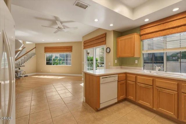 1048 Larry Court, Newbury Park, CA 91320