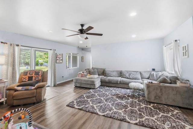6146 Waldrick Place SE, Tenino, WA 98589