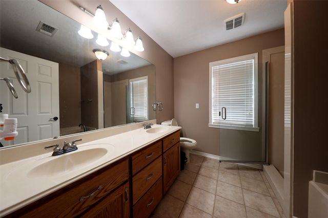 3337 Brunes Mill Road, Columbus, TX 78934