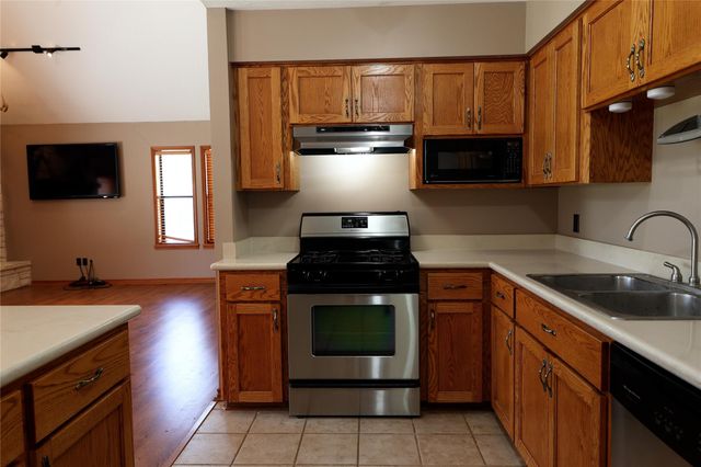 3337 Brunes Mill Road, Columbus, TX 78934