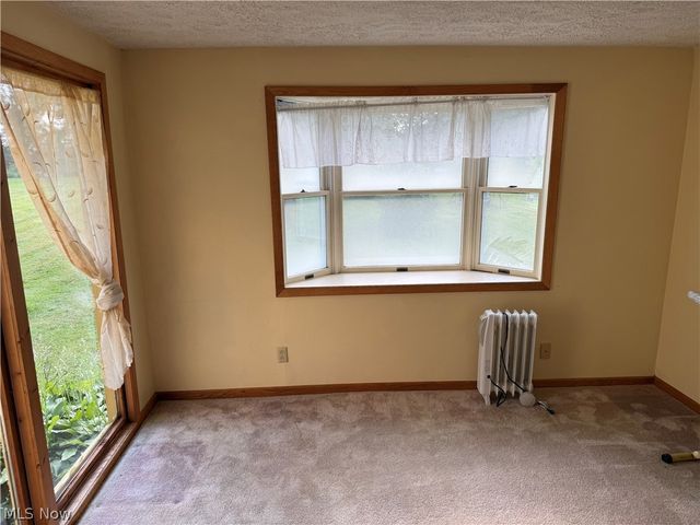 5920 Weaver Road, New Franklin, OH 44216