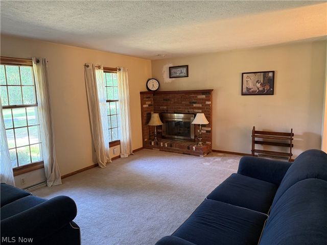 5920 Weaver Road, New Franklin, OH 44216