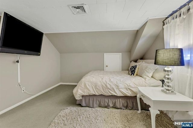 522 Helena Avenue, Wyckoff, NJ 07481