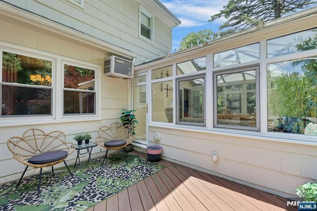 522 Helena Avenue, Wyckoff, NJ 07481