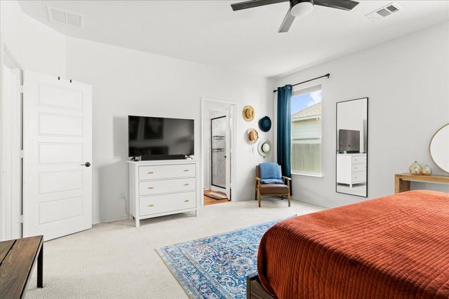210 Maroon LN, Kyle, TX 78640