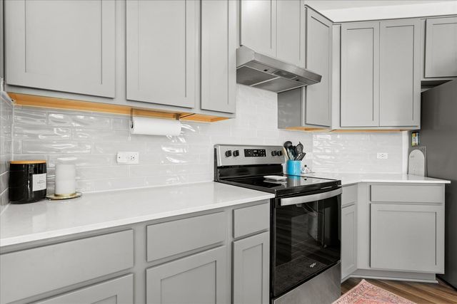 210 Maroon LN, Kyle, TX 78640