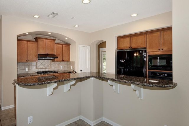 54 Longsford, The Woodlands, TX 77382