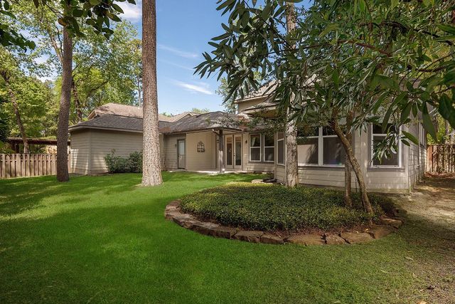 54 Longsford, The Woodlands, TX 77382