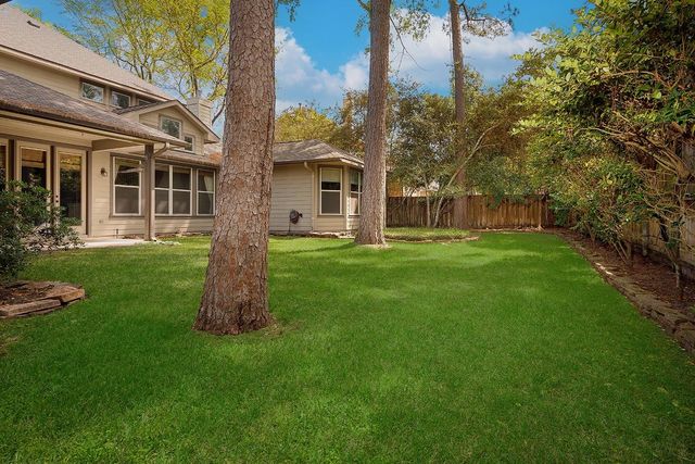 54 Longsford, The Woodlands, TX 77382