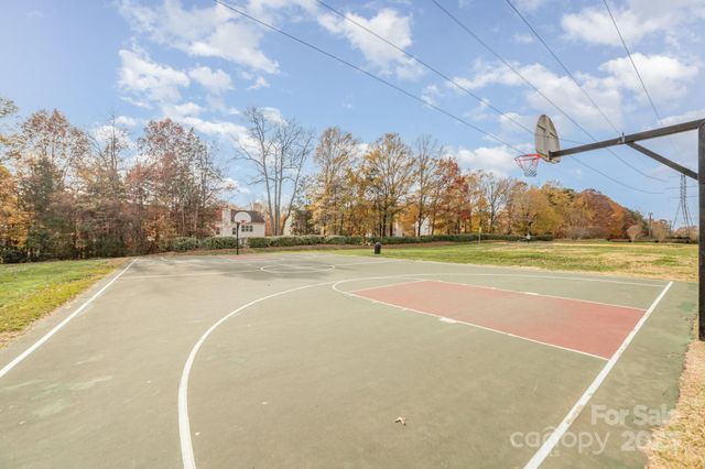 3818 Kalispell Lane, Charlotte, NC 28269