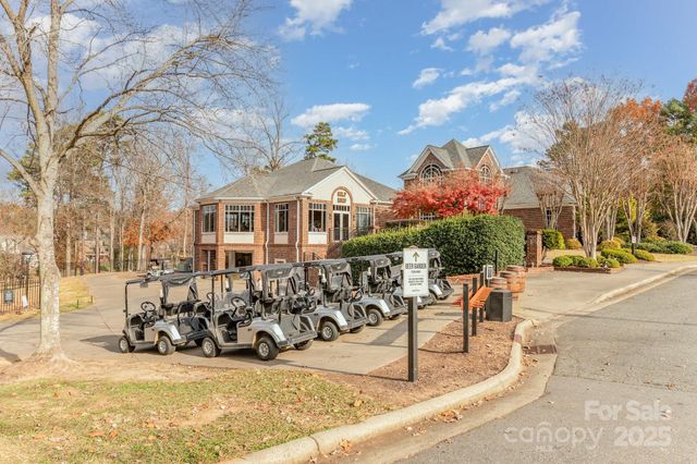 3818 Kalispell Lane, Charlotte, NC 28269