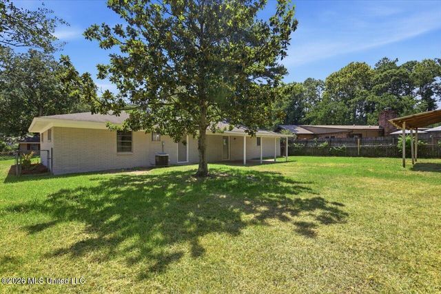 335 Saint Joe Boulevard, Pearl, MS 39208